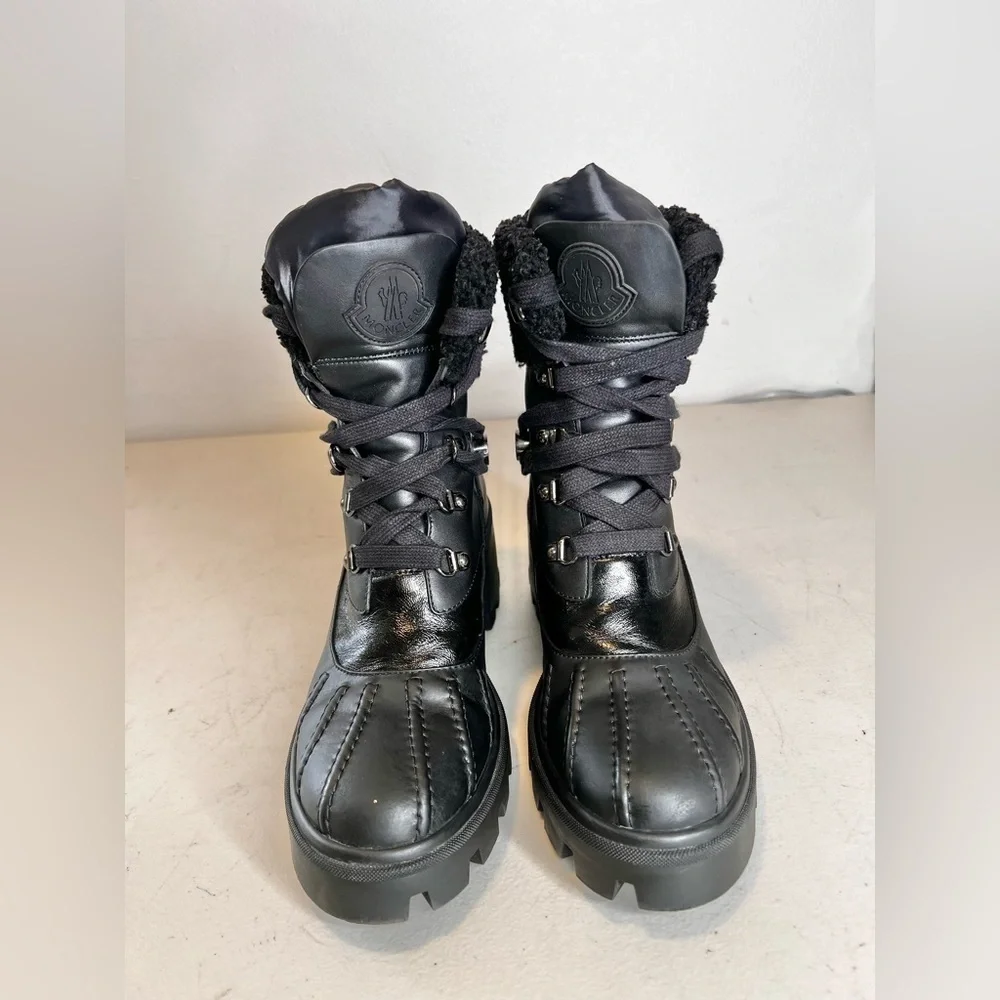 Moncler Corinne Leather And Faux Shearling Trimmed Black Boots Size 9